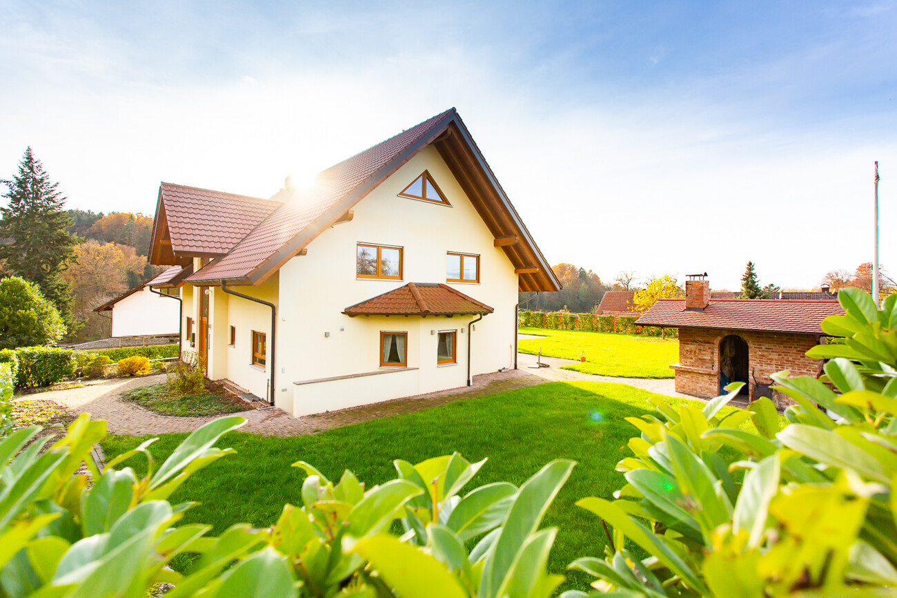 Hausansicht vom Garten